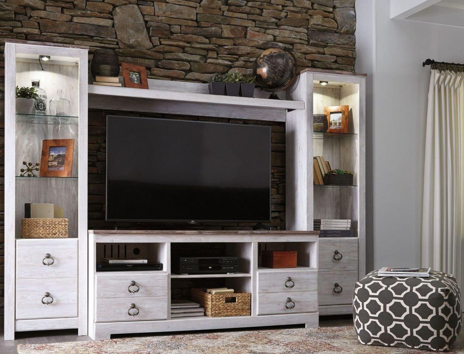 Willowton Whitewash Large TV Stand W26768