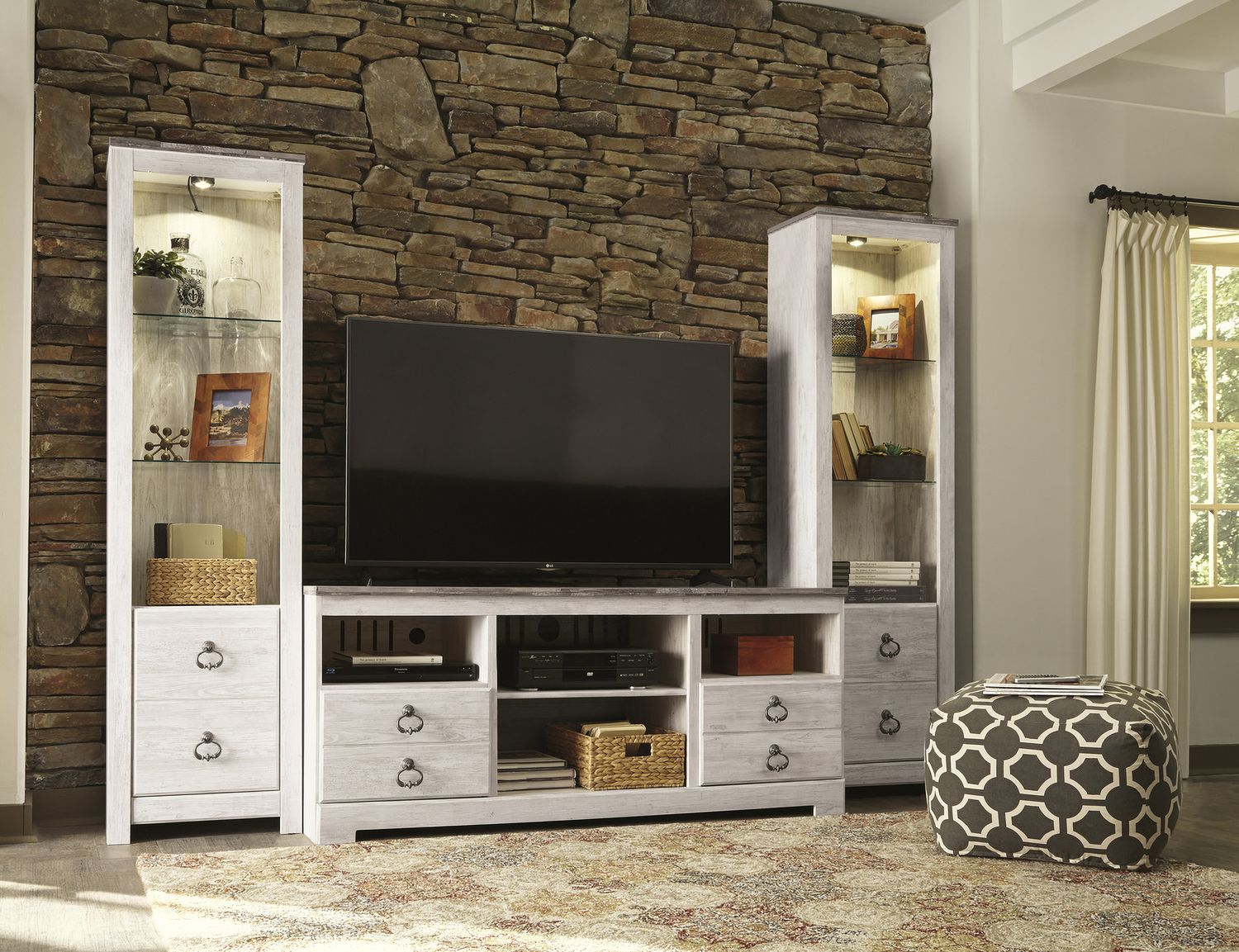 Willowton Whitewash Large TV Stand W26768