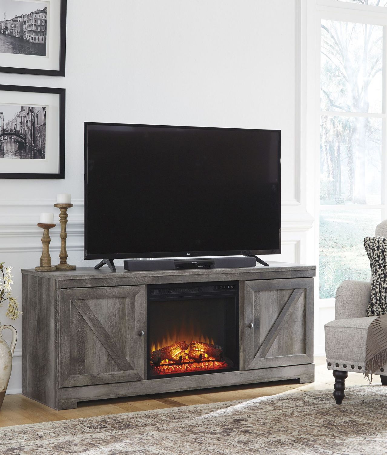 Wynnlow Gray Lg Tv Stand W44068