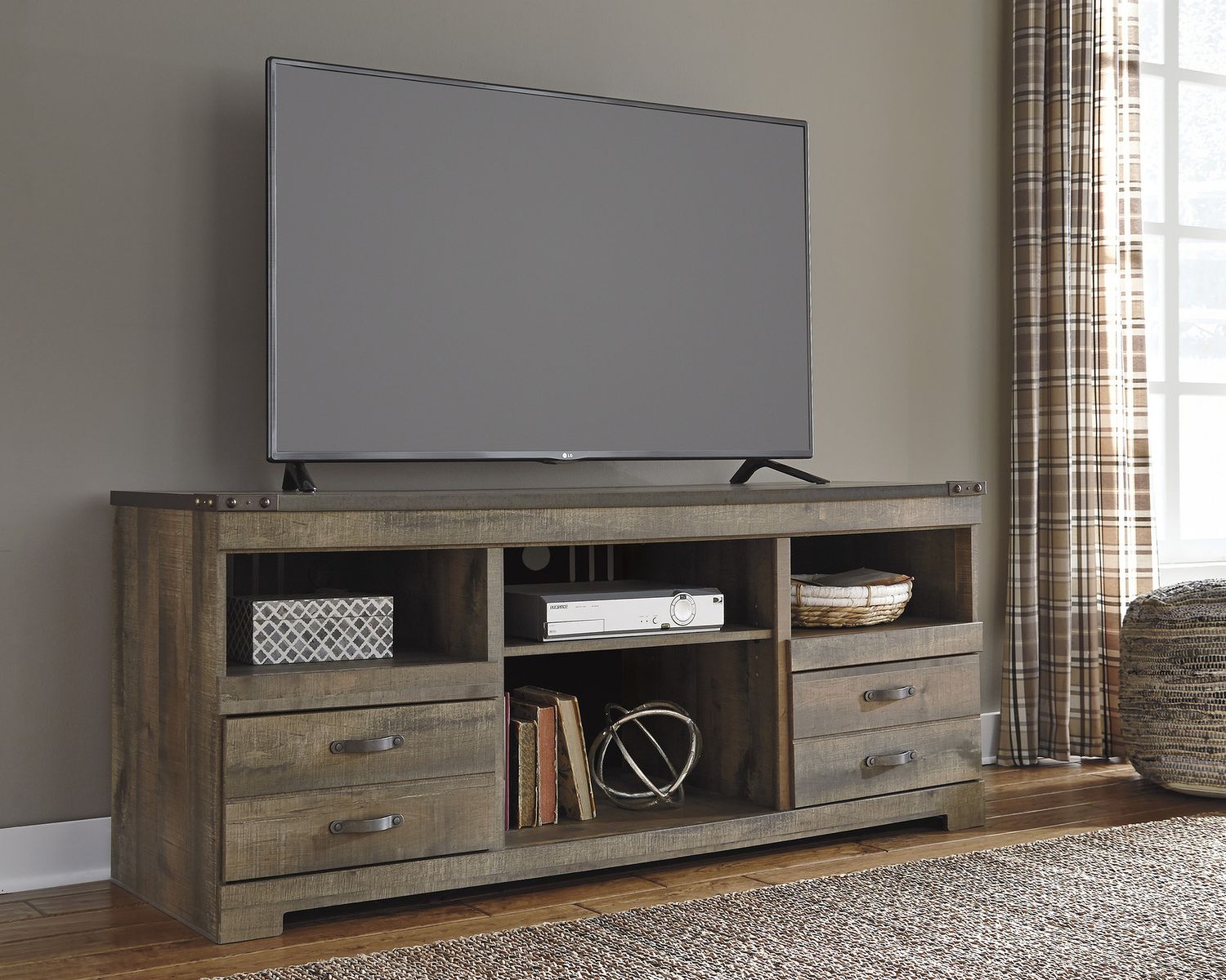 Trinell 3-Piece Entertainment Center In Brown W446W18