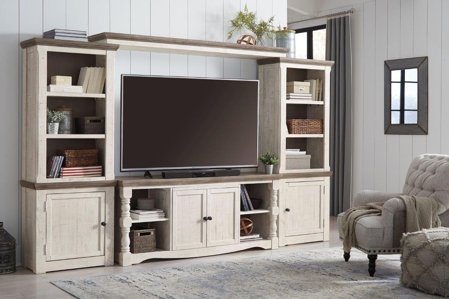 Havalance Weathered Gray And Vintage White 4 Piece Entertainment Center W814W1