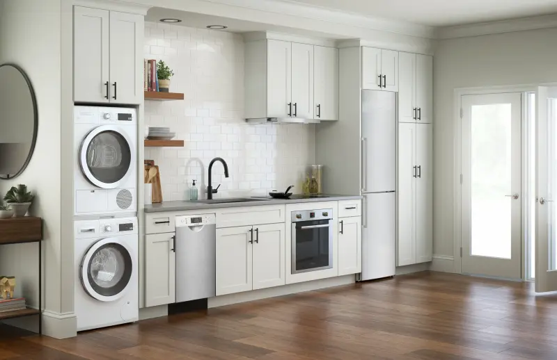 300 Series Compact Washer 1400 rpm WAT28400UC