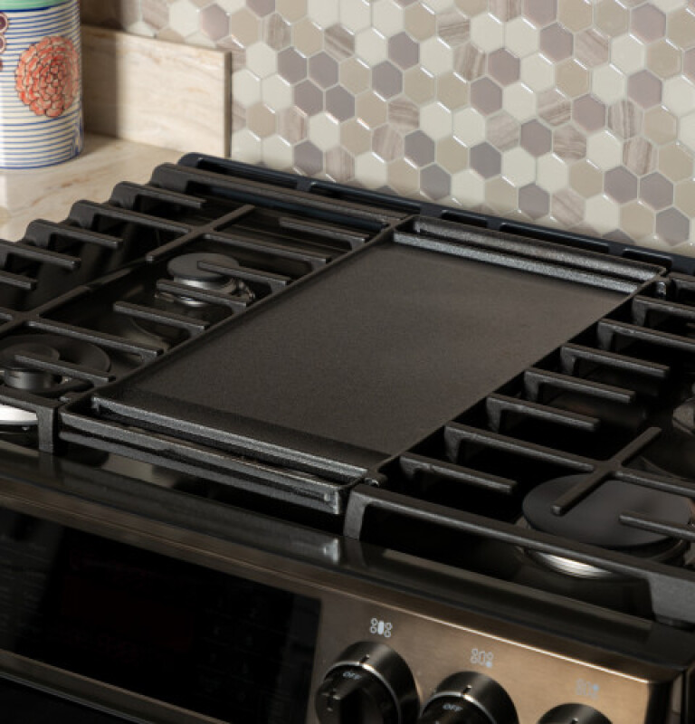 Reversible Griddle / Grill Combo view 4