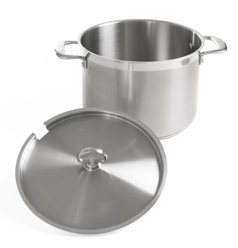 Chantal 8 QT Stockpot with Custom Stainless "cutout" Lid for Sous Vide Probe WB32X32286