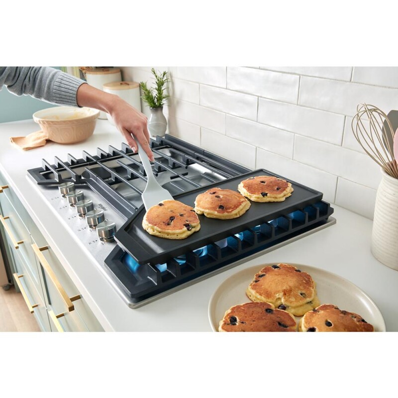 30-inch Gas Cooktop with 2-in-1 Hinged Grate to Griddle WCGK7530PS