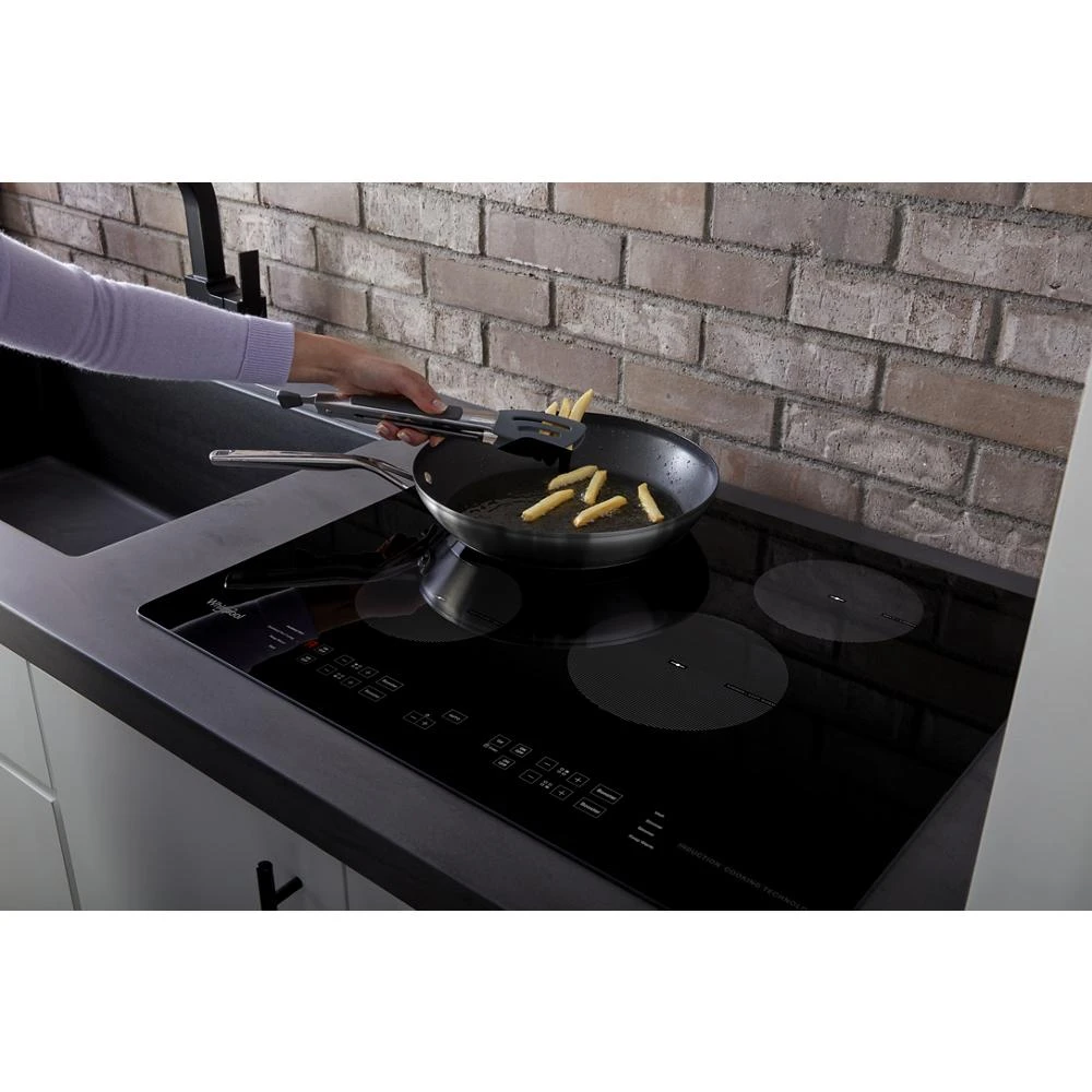 24-Inch Small Space Induction Cooktop view 6
