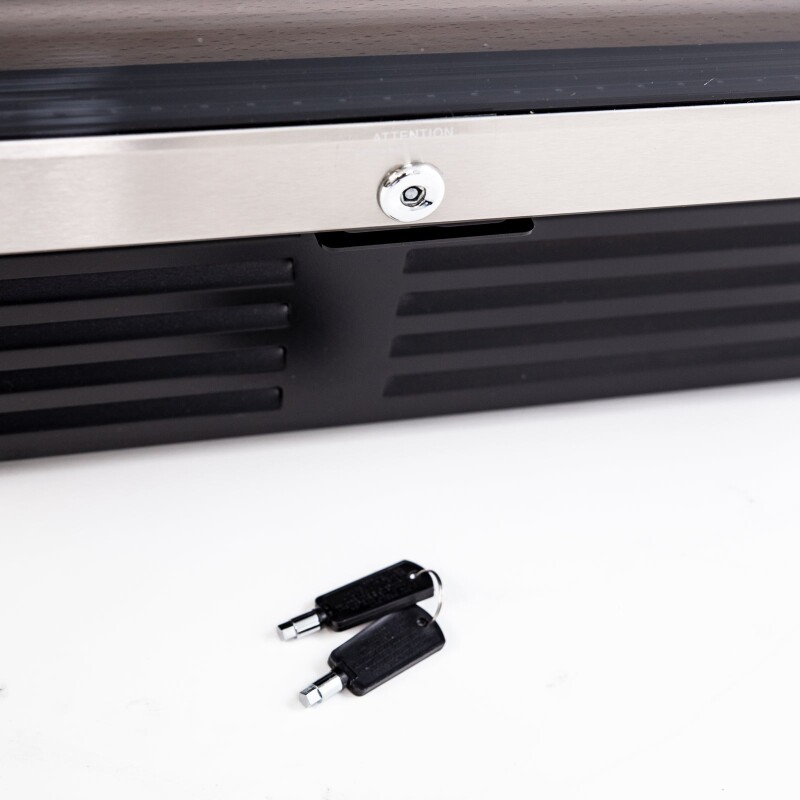 Avanti 49 Bottle Dual-Zone Wine Cooler view 4