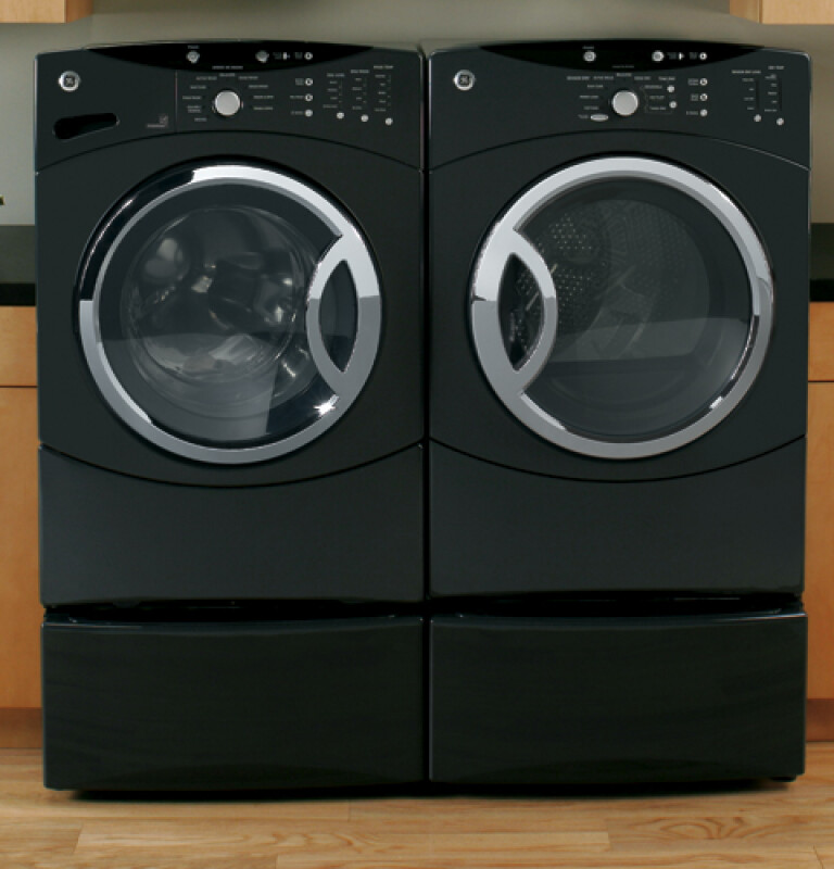 3.8 IEC Cu. Ft. King-size Capacity Frontload Washer with Stainless Steel Basket WCVH6600HGG
