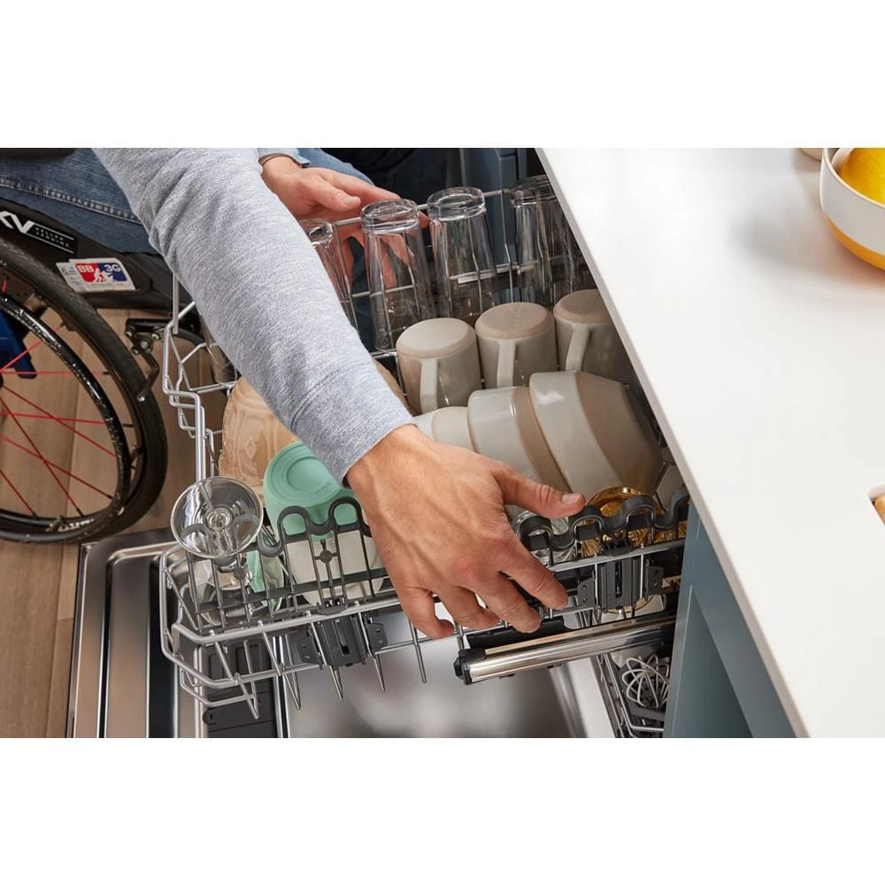 44 dBA ADA Compliant Dishwasher Flush with Cabinets with 3rd Rack view 3