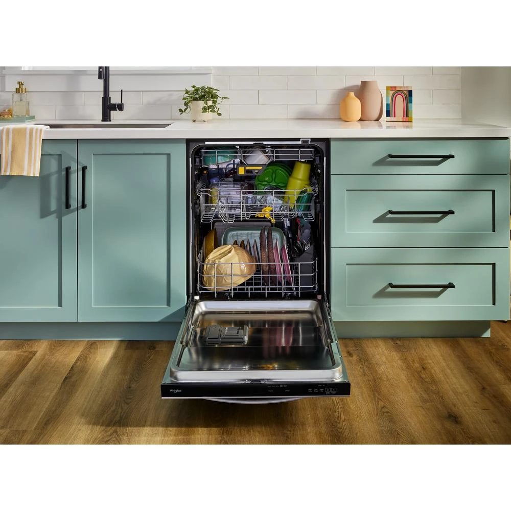 24-Inch Top Control Dishwasher with Total Coverage Wash and Auto Open Air Dry in Fingerprint Resistant Stainless Steel view 3