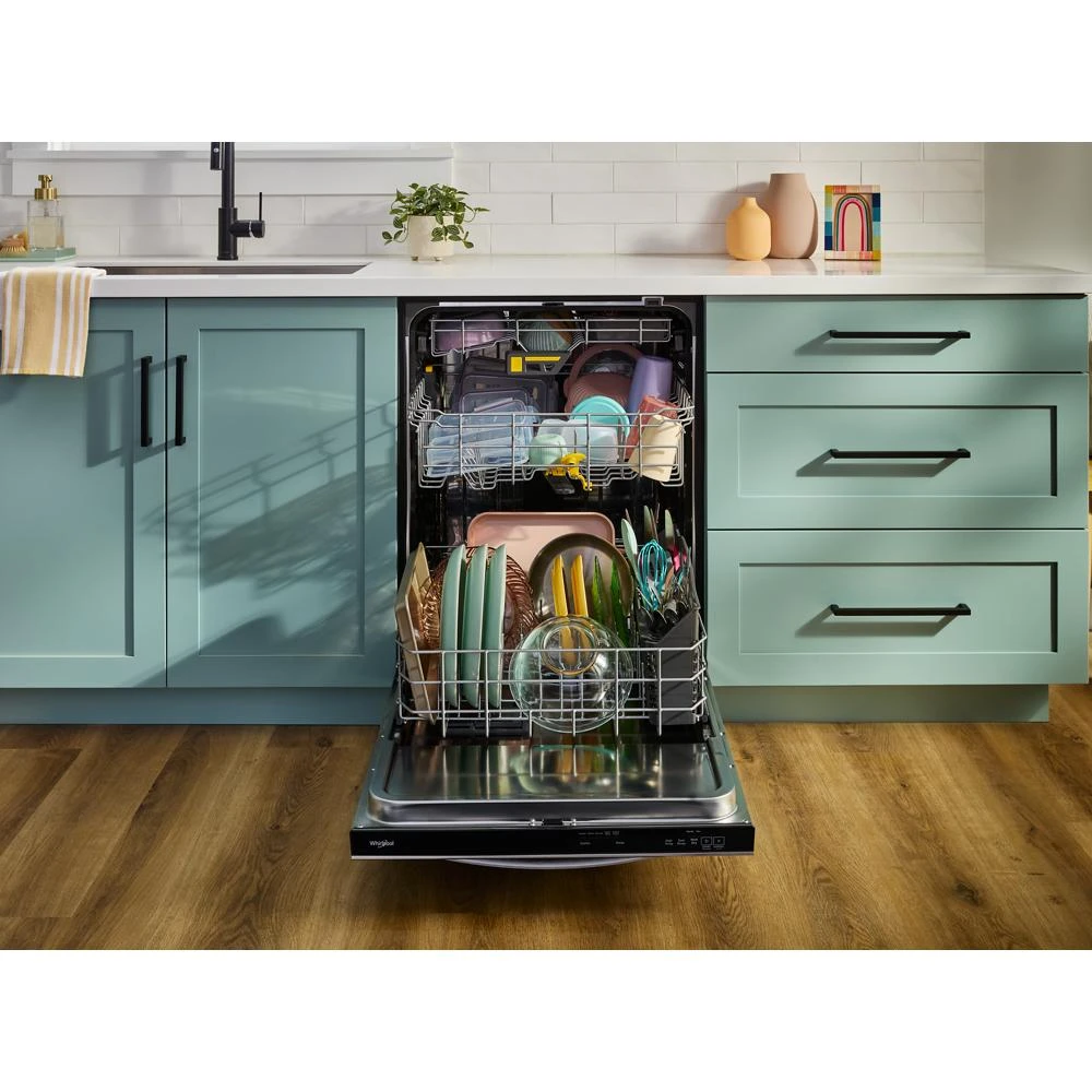 24-Inch Top Control Dishwasher with Total Coverage Wash and Auto Open Air Dry in Fingerprint Resistant Stainless Steel view 6