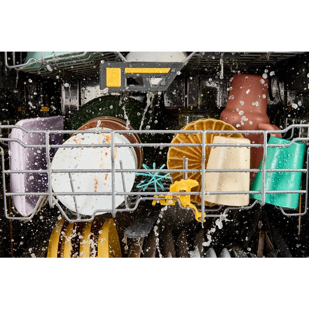 24-Inch Top Control Dishwasher with Total Coverage Wash and Auto Open Air Dry in Fingerprint Resistant Stainless Steel view 39