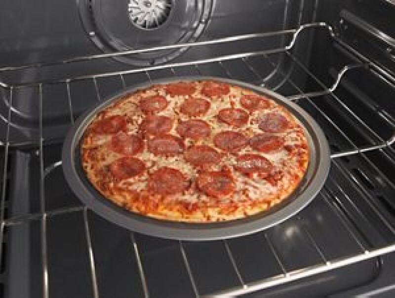 Whirlpool 5.8 Cu. Ft. Slide-In Gas Range with EZ-2-Lift Hinged Grates Black-on-Stainless WEG745H0FS Picture