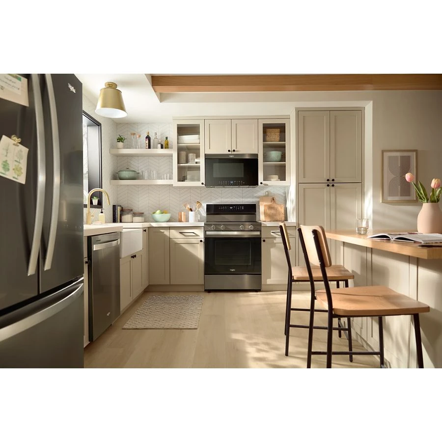 30-inch Electric Smart Range with Air Cooking Technology, No Preheat Air Fry, High Speed Preheat Oven, WipeClean™ Coating, and Steam/Self Clean view 6