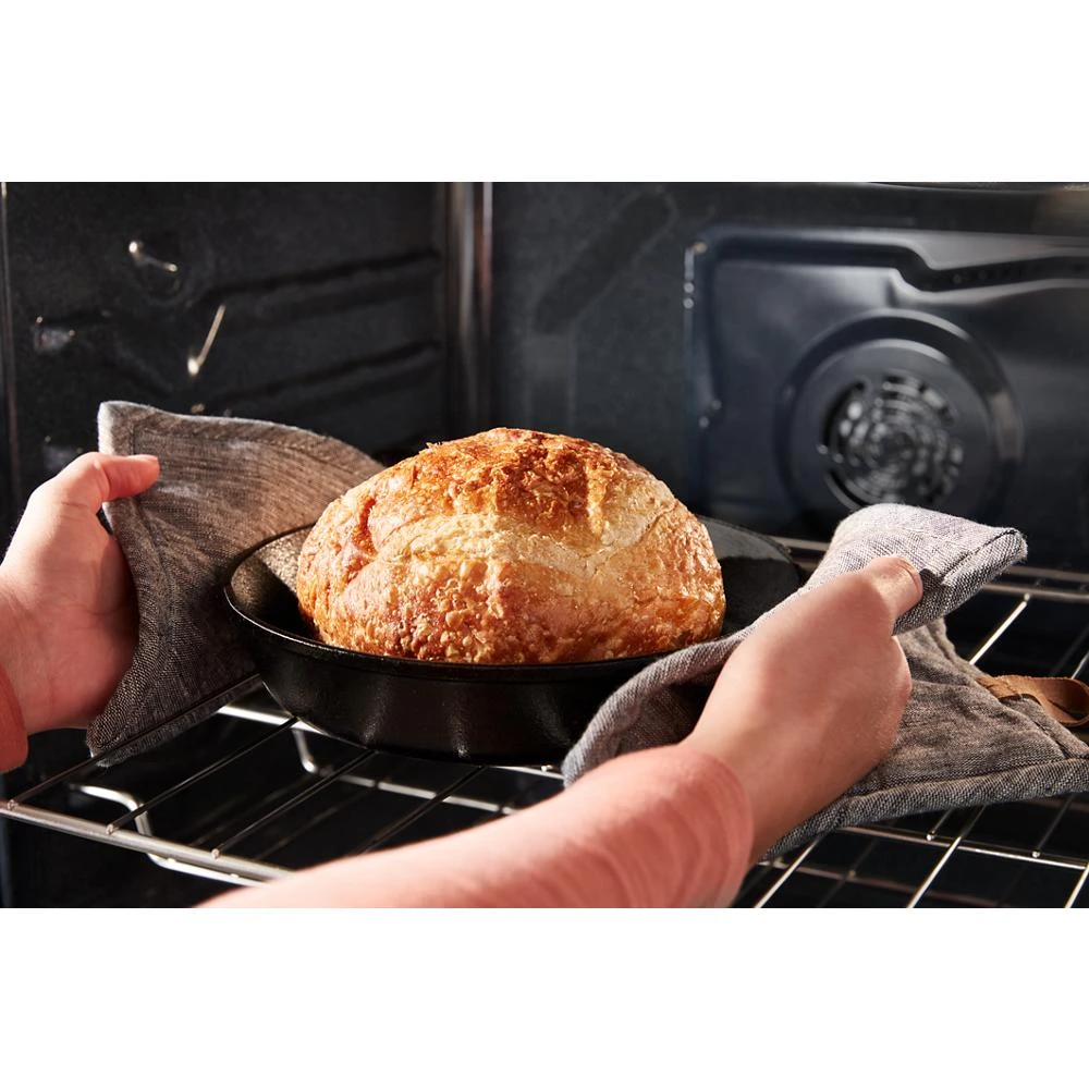 30-inch Electric Smart Range with Air Cooking Technology, No Preheat Air Fry, High Speed Preheat Oven, WipeClean™ Coating, and Steam/Self Clean view 3