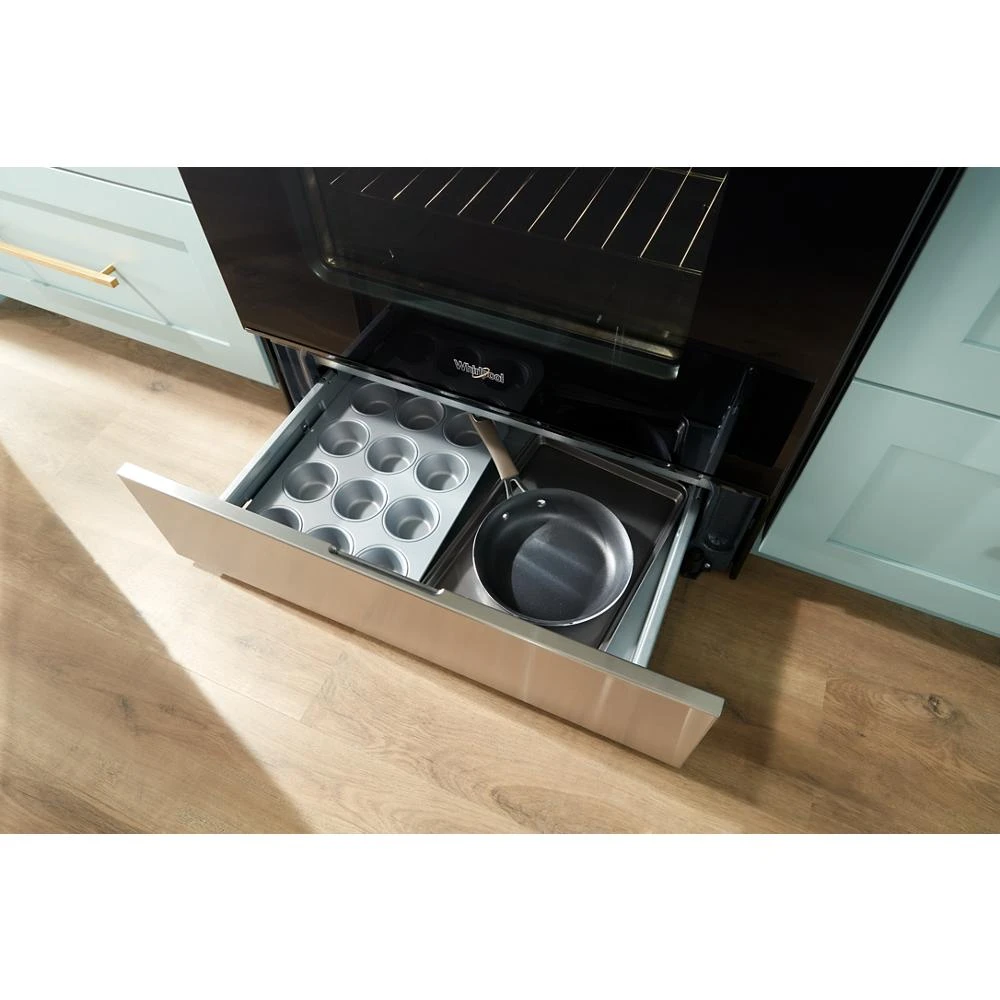 30-inch Gas Range with Air Cooking Technology and Steam Clean view 27