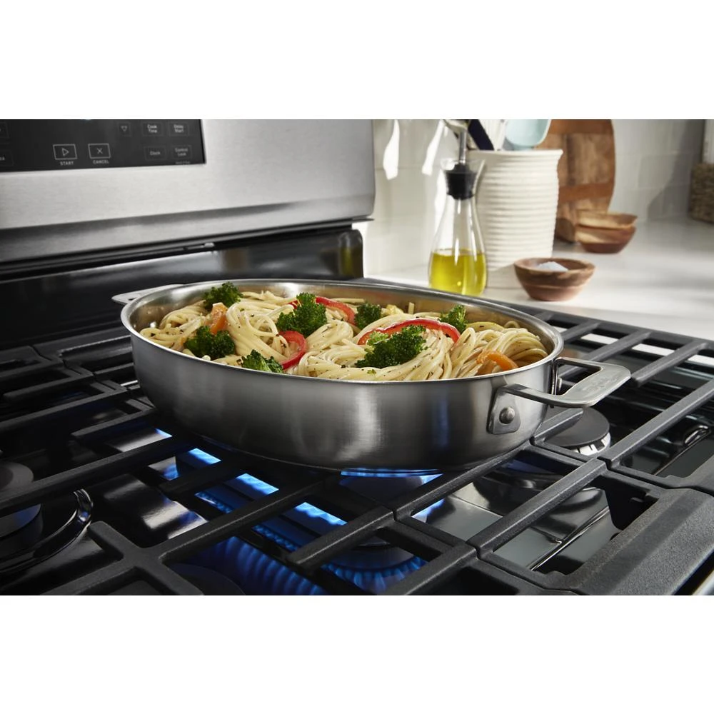 30-inch Gas Range with Air Cooking Technology and Steam Clean view 14