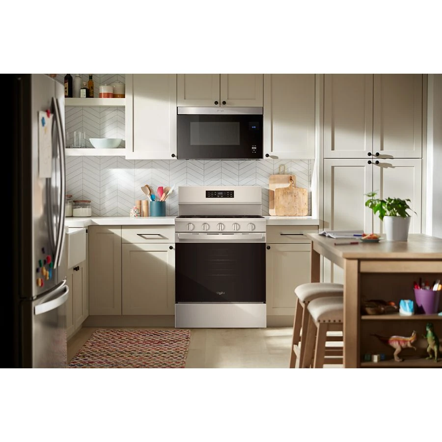 30-inch Gas Range with Air Cooking Technology and EZ-2-Lift™ Hinged Grates WFGS5730SZ