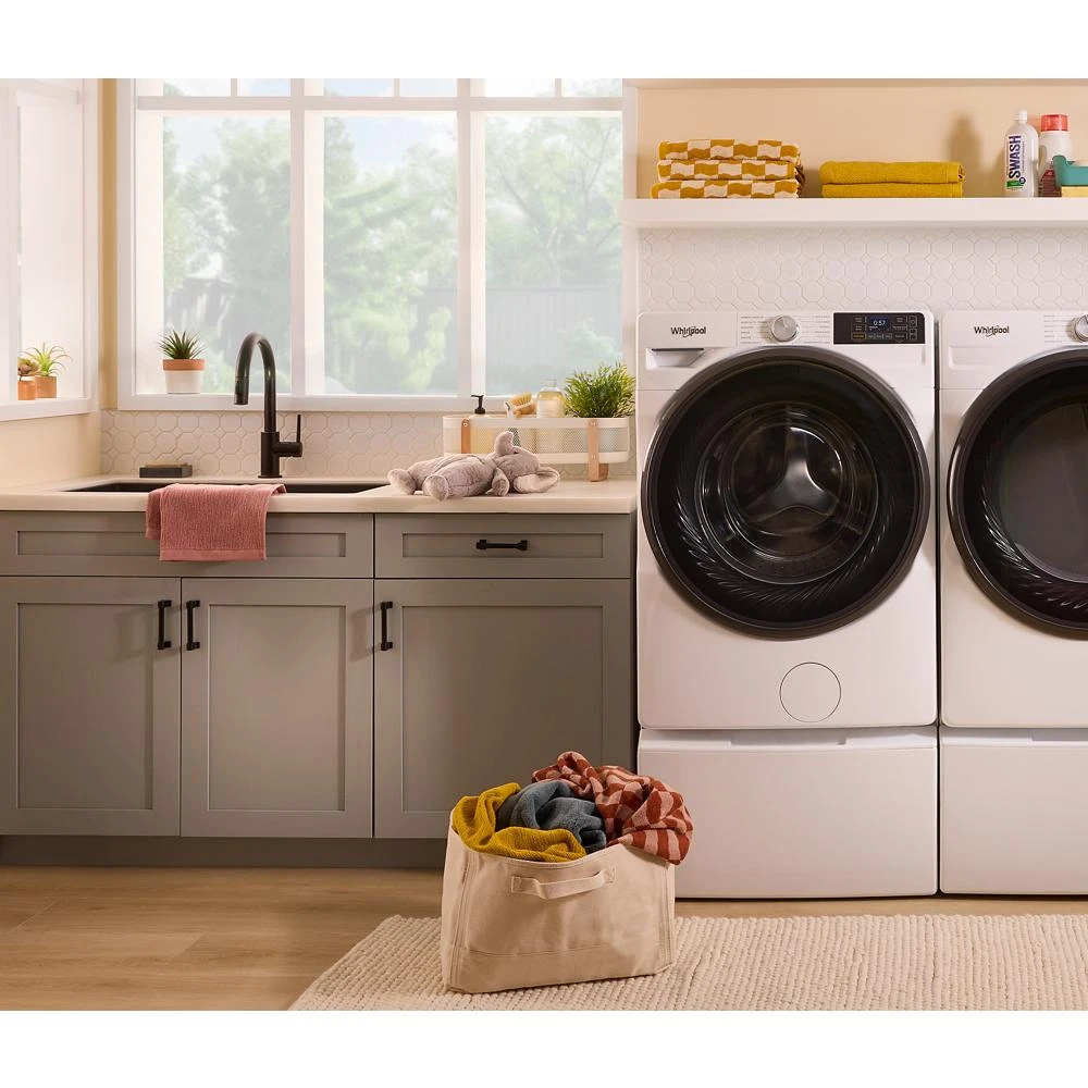 4.5 cu. ft. Smart Front Load ENERGY STAR® Washer with FreshFlow™ Vent System view 18