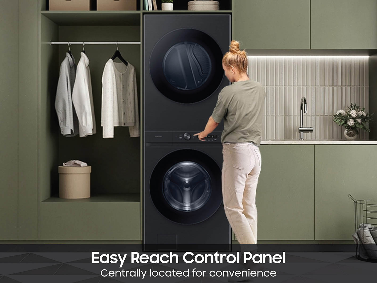 Bespoke AI Laundry Hub™ 4.6 cu. ft. Large Capacity Single Unit Washer with Flex Auto Dispense System and 7.6 cu. ft. Gas Dryer in Brushed Black WH46DBH500GVA3