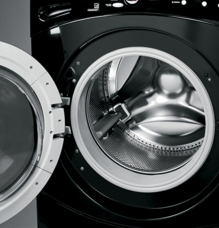 Adora 3.8 IEC Cu. Ft. King-size Capacity Frontload Washer with Stainless Steel Basket WHDVH660HBB, product image 2 of 5