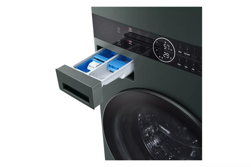 Single Unit Front Load LG WashTower™ with Center Control™ 4.5 cu. ft. Washer and 7.4 cu. ft. Gas Dryer view 9