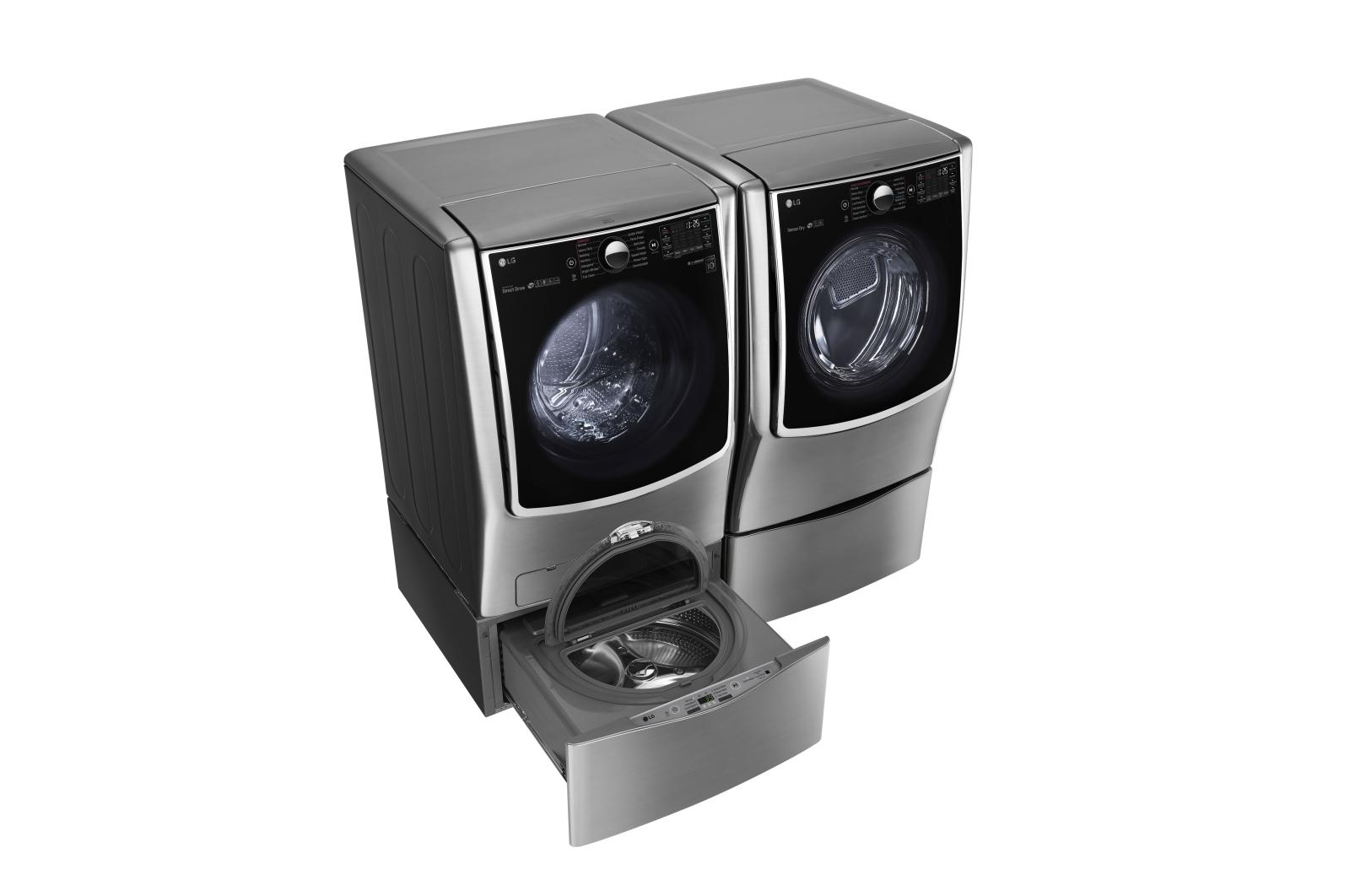 5.5 Total Capacity TWINWash Bundle with LG SideKick™ and Electric Dryer WM5000HVAWD100CVDLEX5000VWDP4V