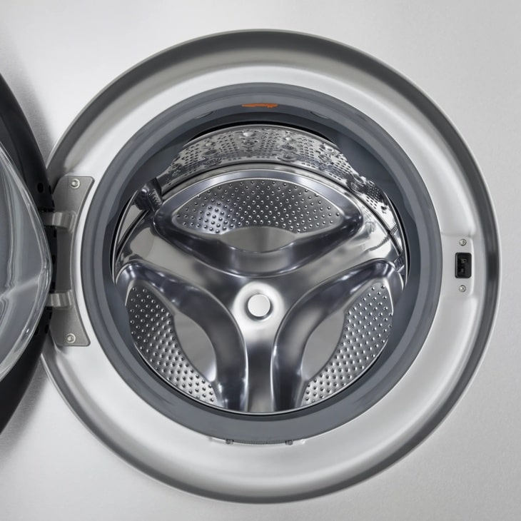 5.8 Cu. Ft. Mega Capacity Smart Front Load Washer With Built-in Intelligence, Turbowash® 360°, Ezdispense® And Touch Lcd Control WM9900HSA