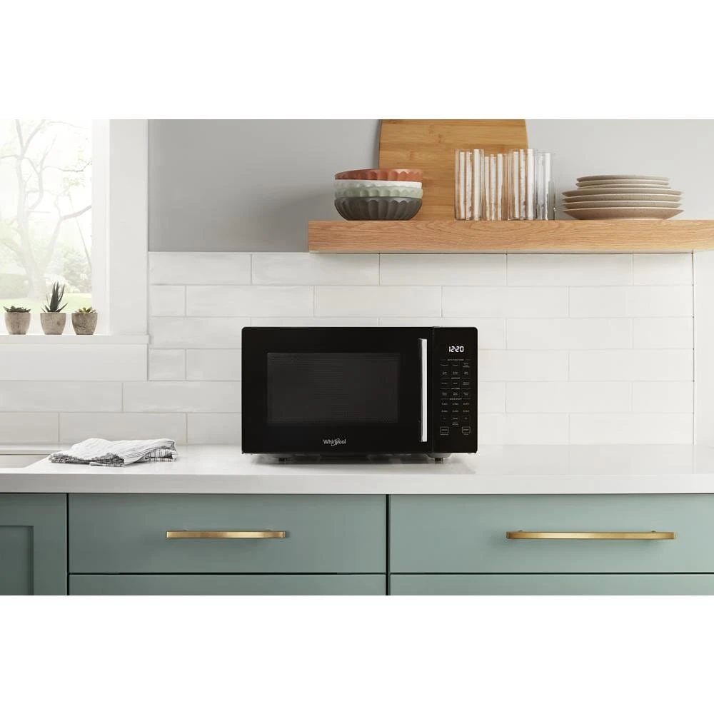 0.9 Cu. Ft. Capacity Countertop Microwave with 900 Watt Cooking Power view 2