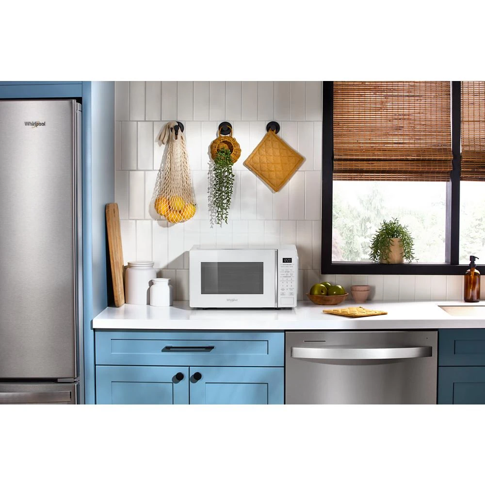 0.7 cu. ft. White Countertop Microwave With Steam Clean - 700 watt view 16