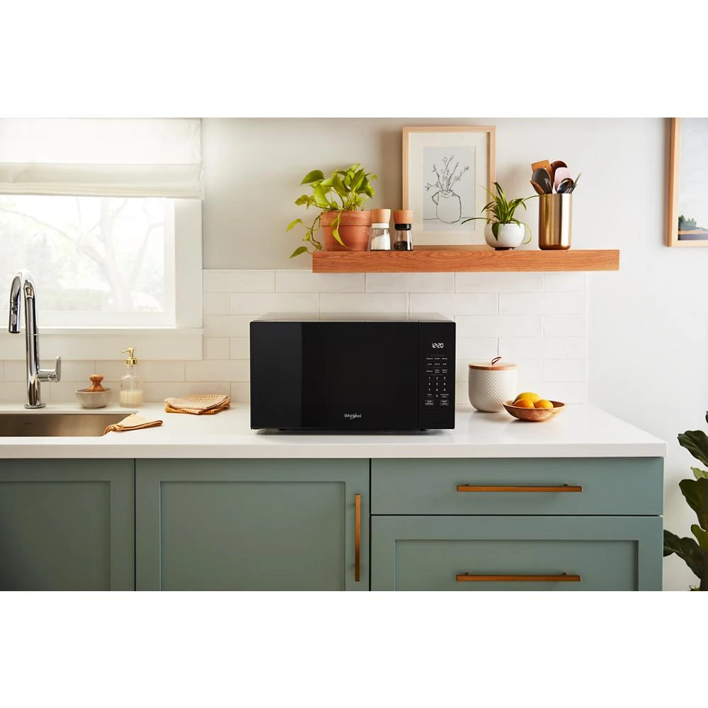 1.6 cu. ft. Sensor Cooking Microwave WMCS7022SB