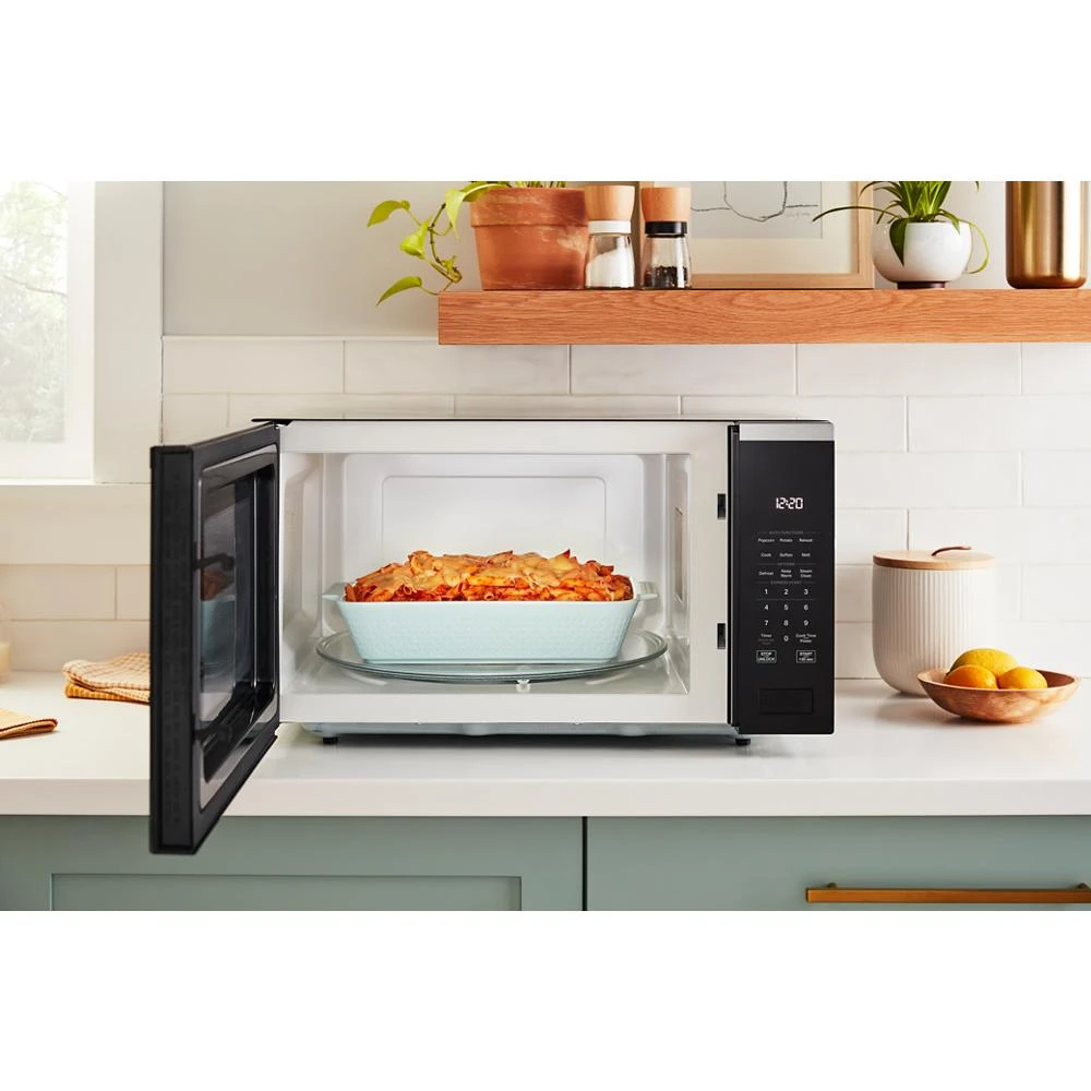 2.2 cu. ft. Sensor Cooking Microwave WMCS7024SW