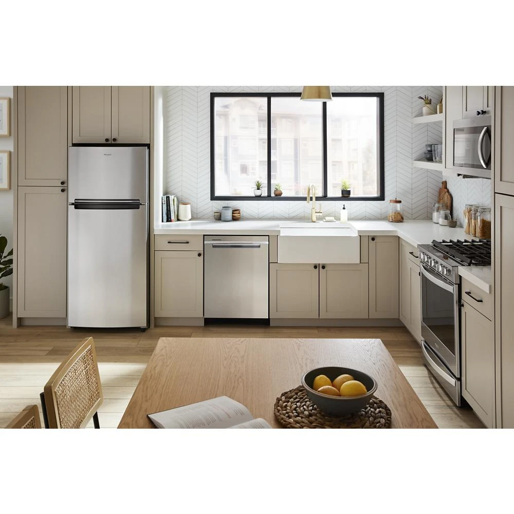 1.9 cu. ft. Capacity Steam Microwave with Sensor Cooking view 59