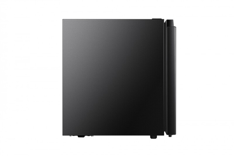 1.6 cu.ft. Compact Refrigerator WMS017M6XBE