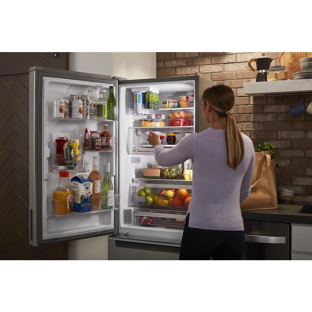 24-inch Wide Garage-Ready Bottom-Freezer Refrigerator - 12.9 cu. ft. view 19