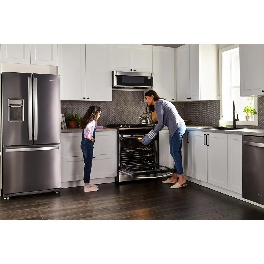 30-inch Wide French Door Refrigerator - 20 cu. ft. view 14