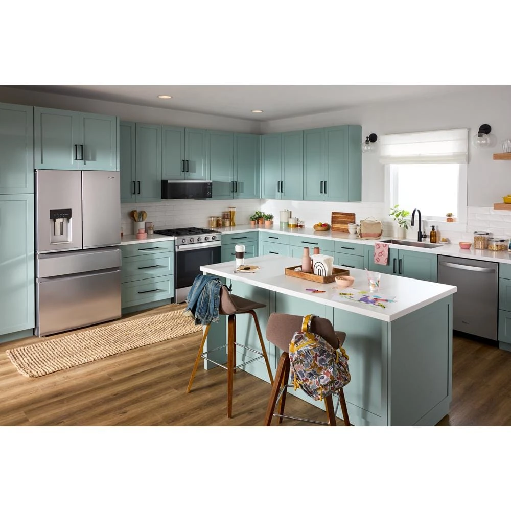 36-inch Wide True Counter Depth 4-Door French Door Refrigerator - 22 cu. ft. view 8
