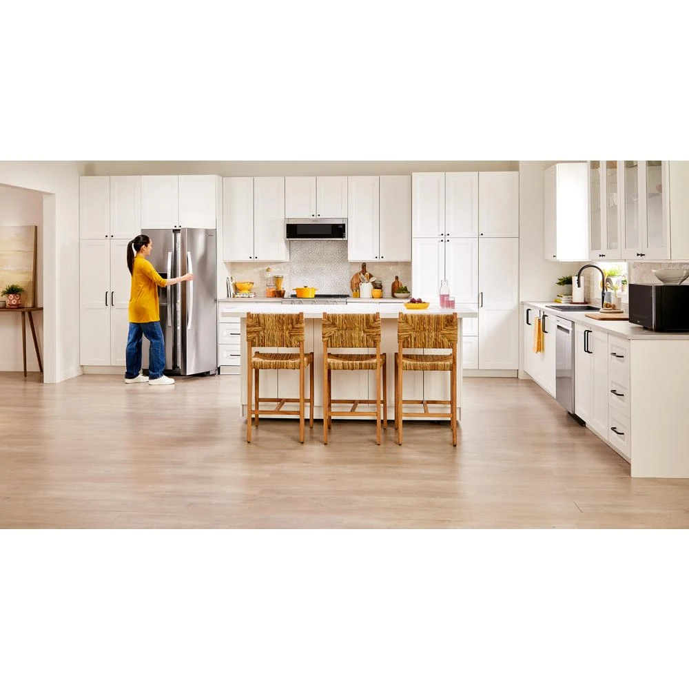 33-inch Wide Side-by-Side Refrigerator - 21 cu. ft. view 2