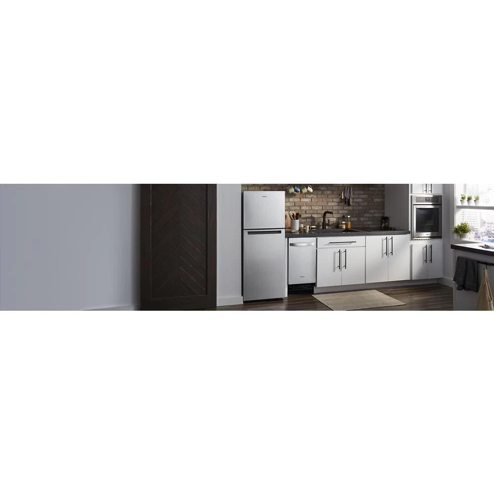 24-inch Wide Small Space Top-Freezer Refrigerator - 11.6 cu. ft. view 13