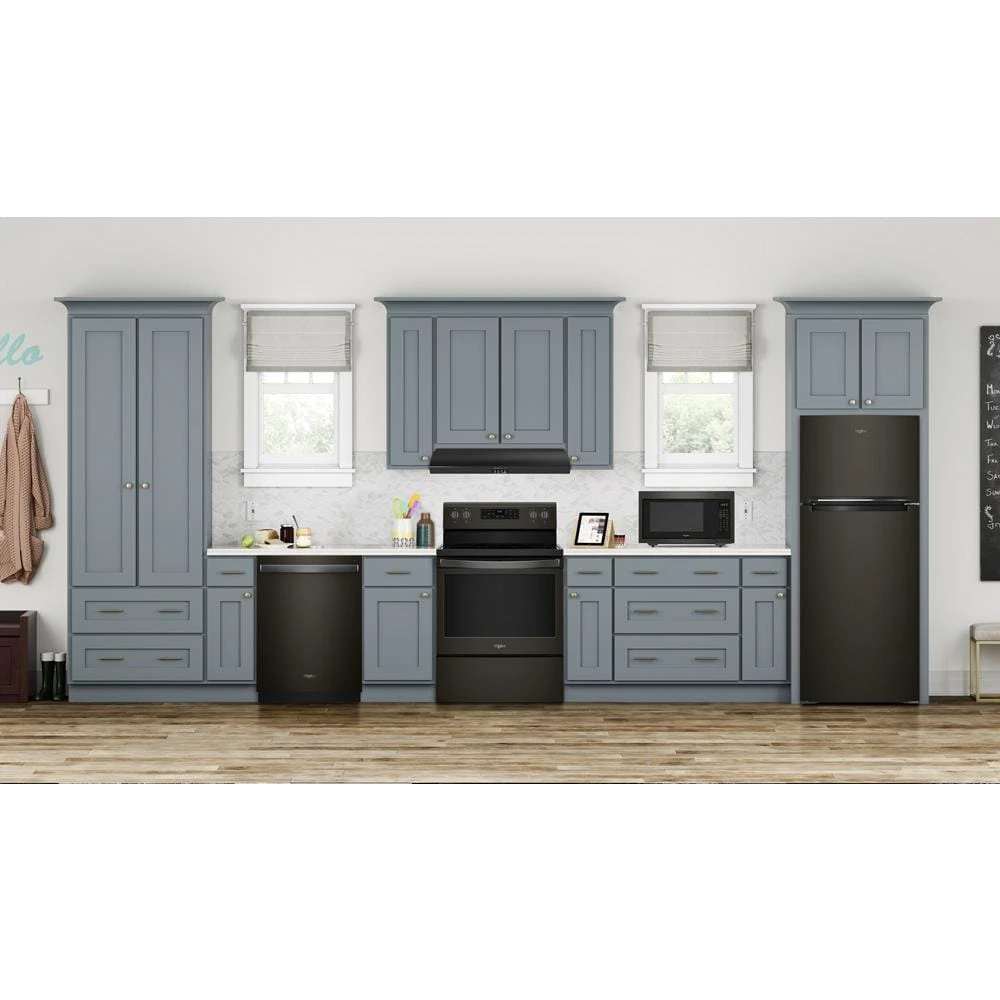 28-inch Wide Refrigerator Compatible With The EZ Connect Icemaker Kit - 18 Cu. Ft. view 2