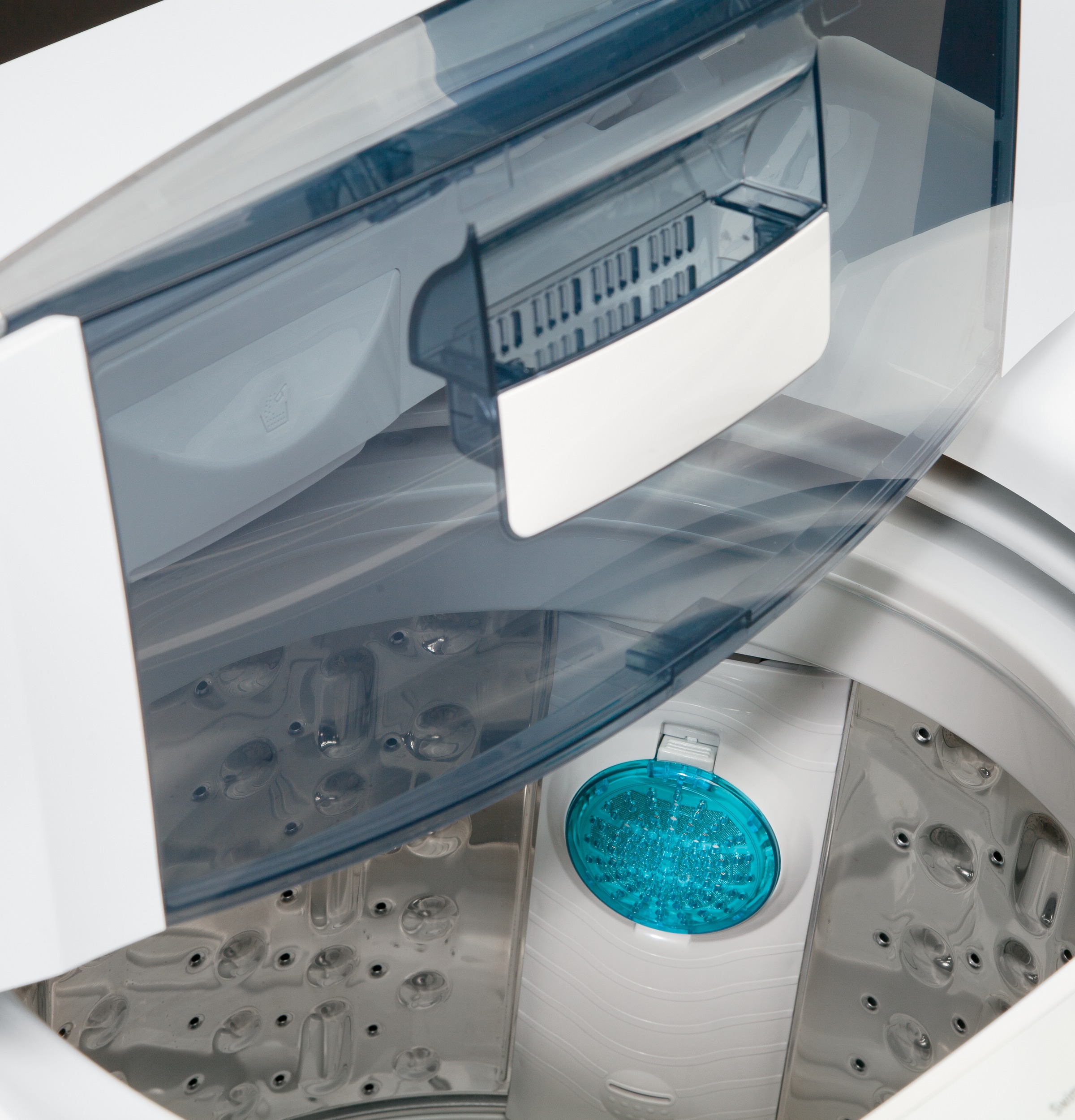 Space-Saving 2.6 DOE cu. ft. Capacity Portable Washer with Stainless Steel Basket WSLP1500HWW