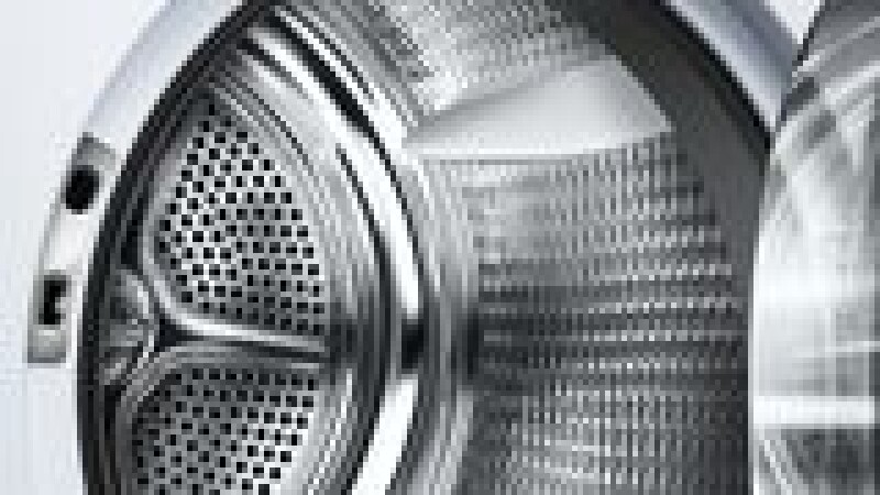 Compact Condensation Dryer WTB86202UC