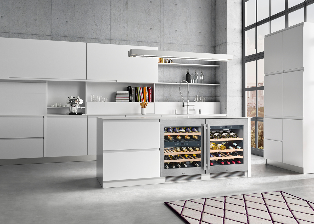 Built-under multi-temperature wine fridge WU3400, product image 13 of 15