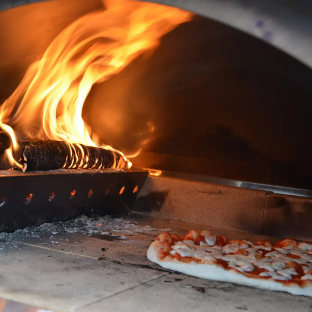 Tabletop 24" x 16" Wood-Fired Oven in Carbona (Black) view 5