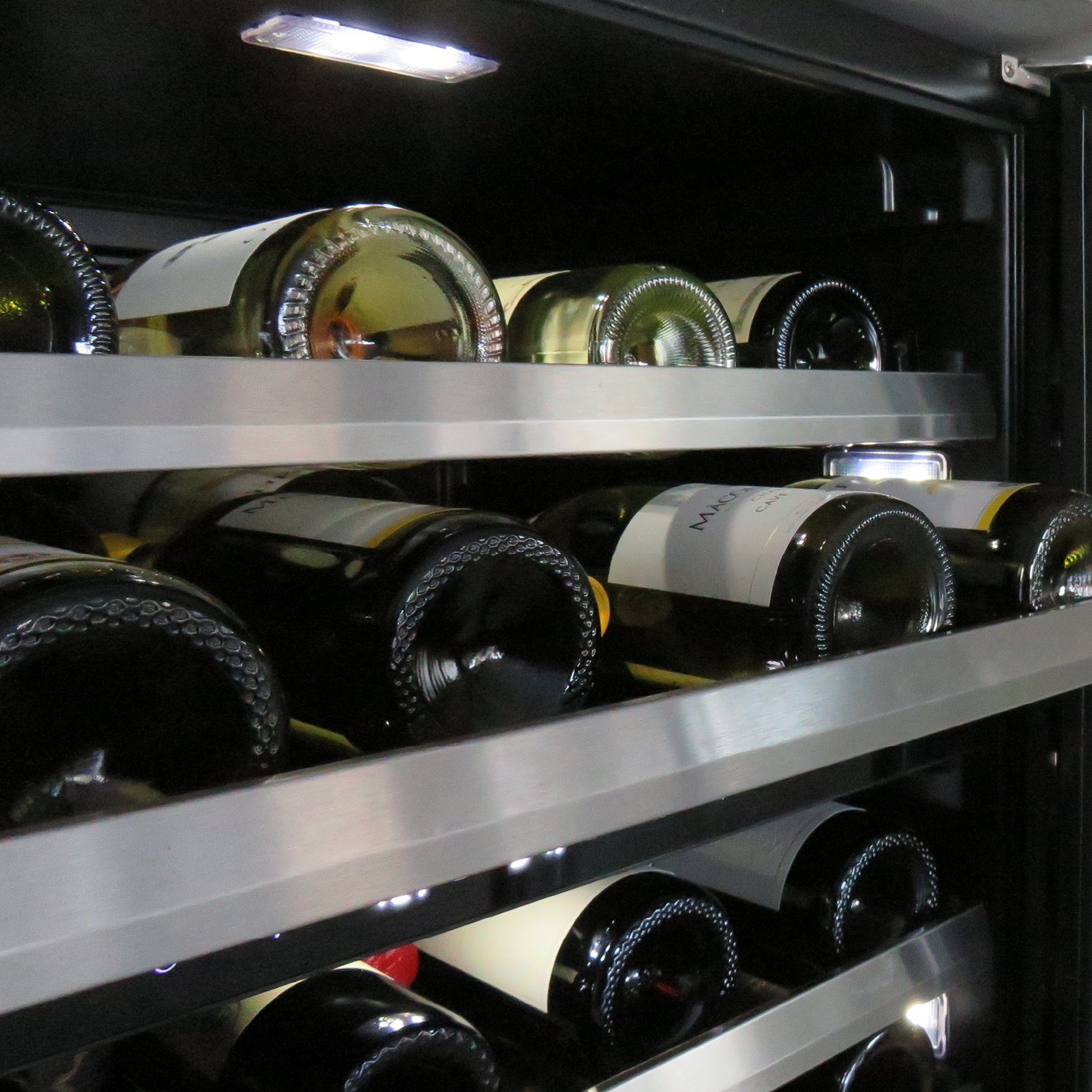 Wine Cooler, 15" Right Hinge view 6