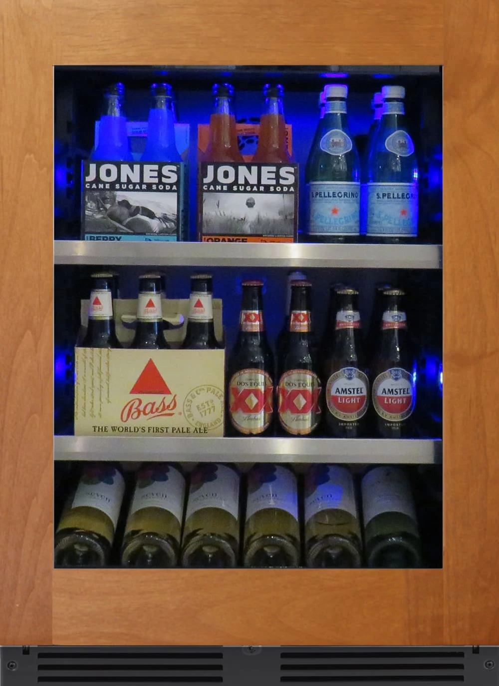 24" Beverage Center XOU24BCGOL