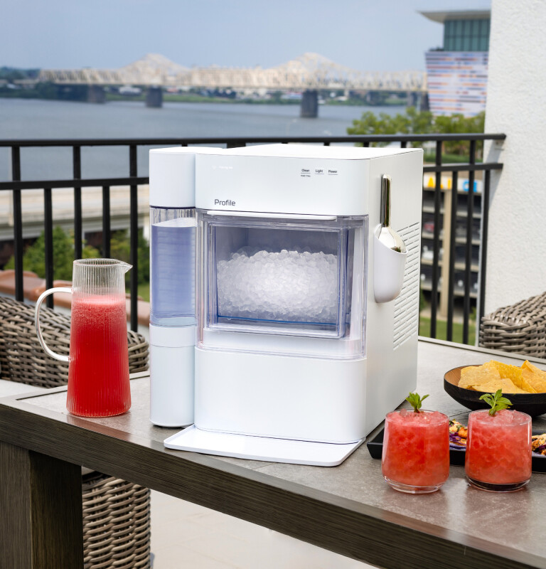 Ge Profile™ Opal™ 2.0 Ultra Nugget Ice Maker With Side Tank And Scale Inhibiting Filter XPIO13SWOW