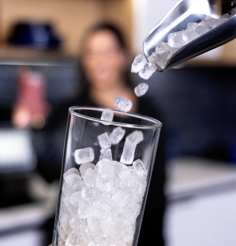 Ge Profile™ Opal™ 2.0 Ultra Nugget Ice Maker With Side Tank And Scale Inhibiting Filter XPIO13SWOW