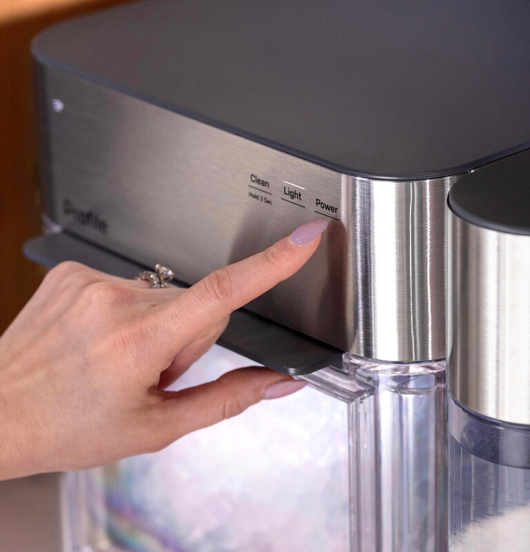 Ge Profile™ Opal™ 2.0 Ultra Nugget Ice Maker With Side Tank And Scale Inhibiting Filter XPIO13SWOW