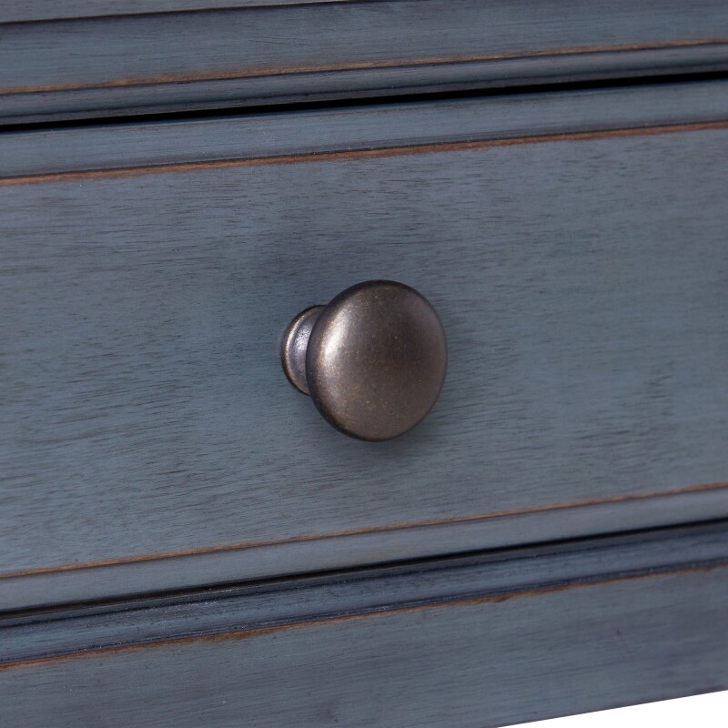 Americana End Table ZAMR4100
